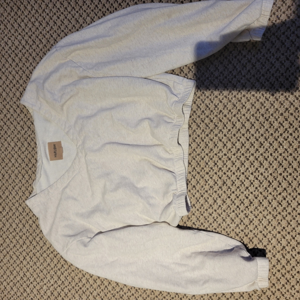 Women's light coloured Sweater
